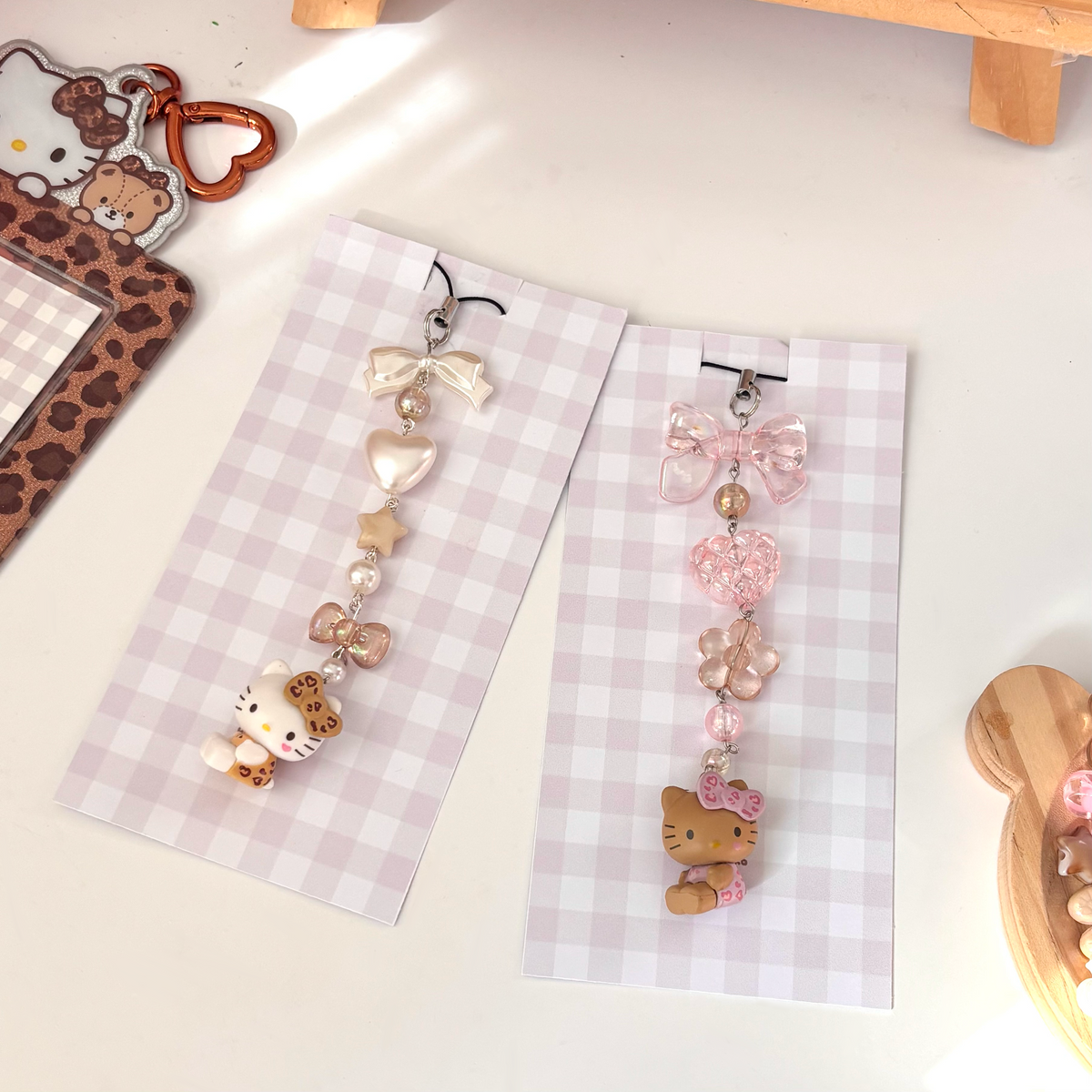 Hello Kitty Gyaru Leopard Keychain