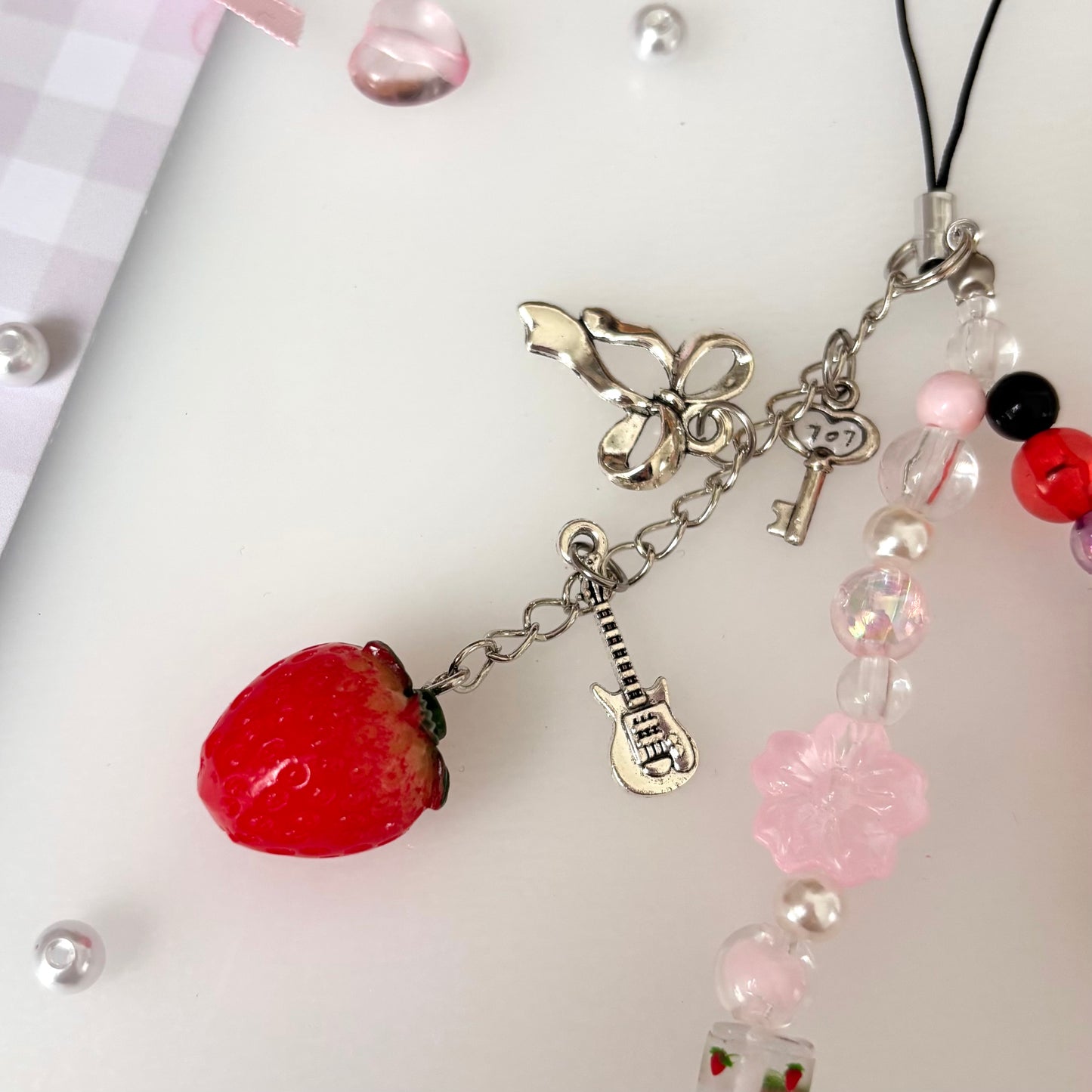 Hachi x Osaki - Nana Keychain